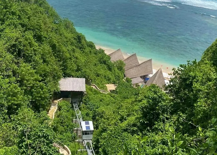 Spacious 3br Center Bingin Uluwatu (Bali)